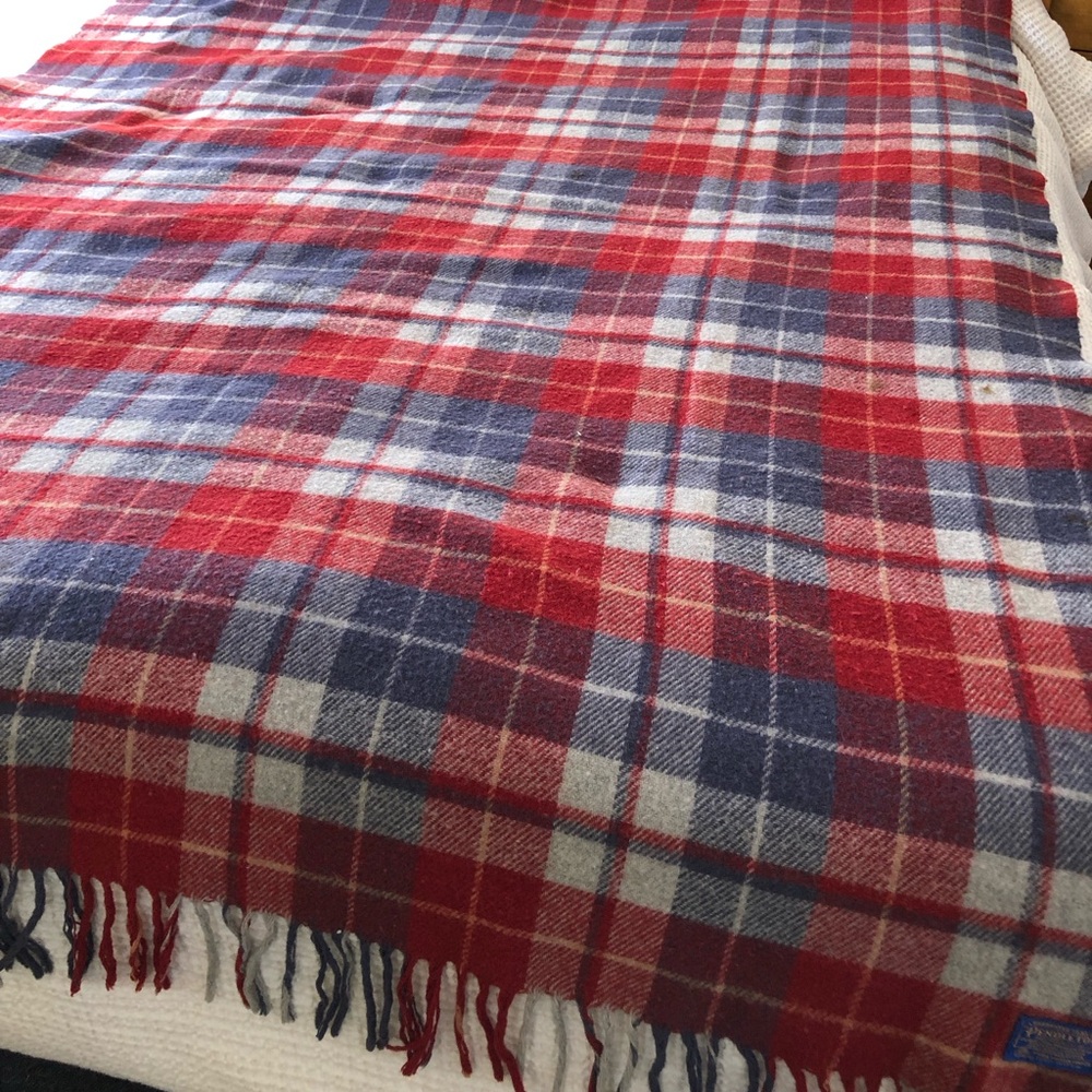 Pendleton 100% virgin wool blanket VINTAGE